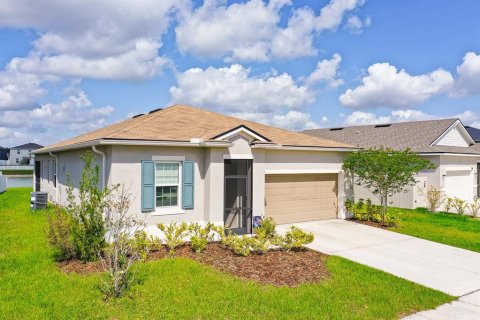 House in Auburndale, Florida 4 bedrooms, 181.44 sq.m. № 1689780 - photo 2