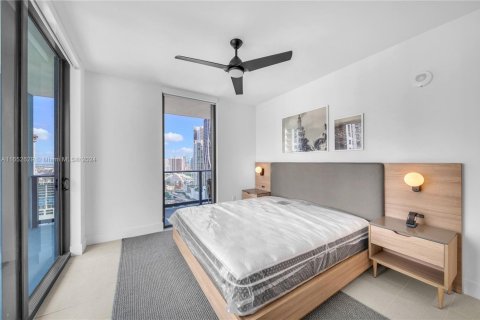Condominio en venta en Miami, Florida, 2 dormitorios, 99.59 m2 № 2034653 - foto 18