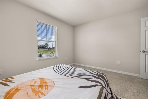 Townhouse in Haines City, Florida 3 bedrooms, 139.26 sq.m. № 1842126 - photo 28