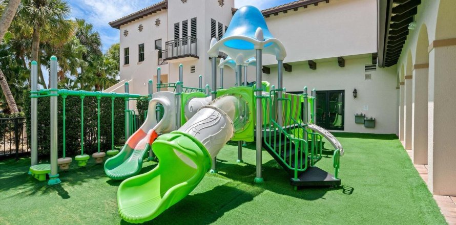 Casa en Boca Raton, Florida 6 dormitorios, 604.98 m2 № 1060020