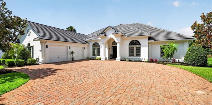 Villa ou maison à Howey-in-the-Hills, Floride 4 chambres, 339.09 m2 № 2216337