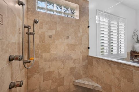 Villa ou maison à vendre à Howey-in-the-Hills, Floride: 4 chambres, 339.09 m2 № 2216337 - photo 14