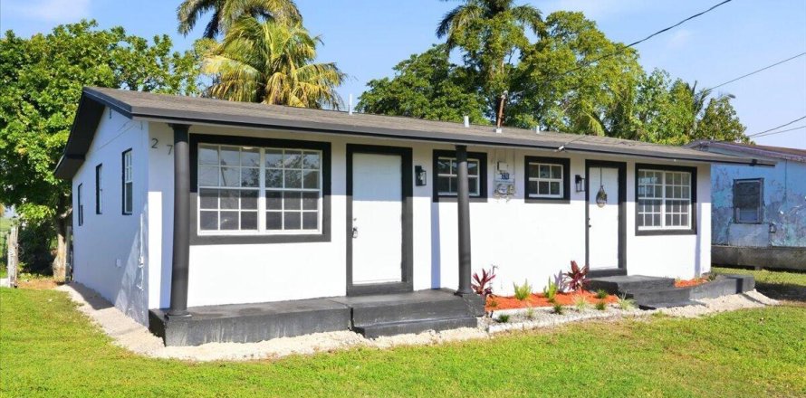 Casa en South Bay, Florida 4 dormitorios, 122.63 m2 № 2185749