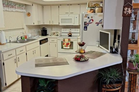 Купить виллу или дом в Окала, Флорида 8 комнат, 107.77м2, № 1642438 - фото 12