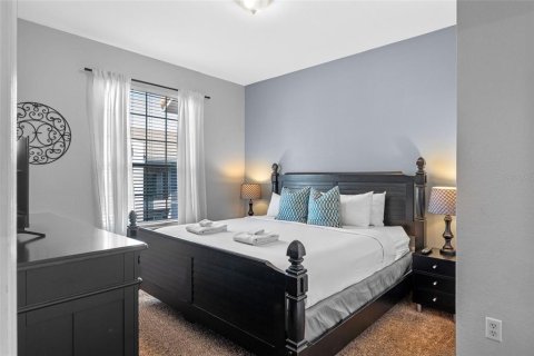 Condo in Orlando, Florida, 2 bedrooms  № 1634090 - photo 12