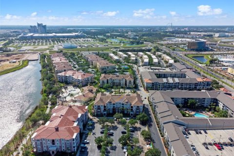 Condo in Orlando, Florida, 2 bedrooms  № 1634090 - photo 21