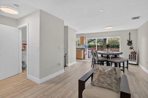 Touwnhouse à vendre à Davie, Floride: 2 chambres, 114.73 m2 № 2320582 - photo 7