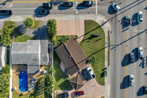 Commercial property in Wilton Manors, Florida № 1869948 - photo 29