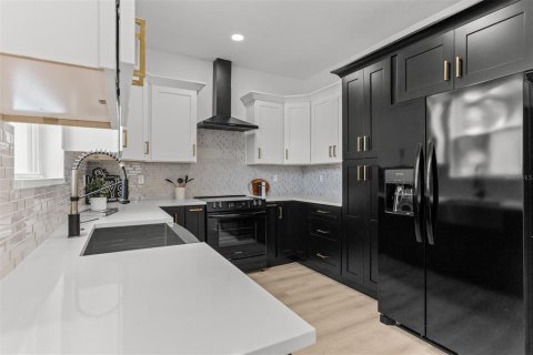 Casa en venta en Tampa, Florida, 3 dormitorios, 172.43 m2 № 1684654 - foto 16