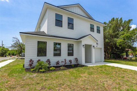 Casa en venta en Tampa, Florida, 3 dormitorios, 172.43 m2 № 1684654 - foto 2