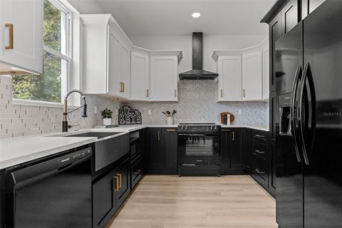 Casa en venta en Tampa, Florida, 3 dormitorios, 172.43 m2 № 1684654 - foto 15