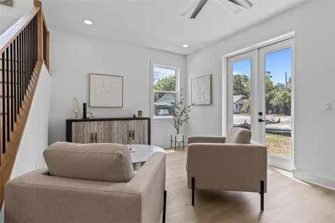 Casa en venta en Tampa, Florida, 3 dormitorios, 172.43 m2 № 1684654 - foto 13