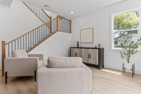 Casa en venta en Tampa, Florida, 3 dormitorios, 172.43 m2 № 1684654 - foto 12