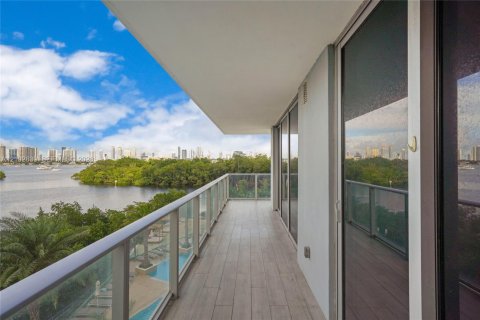 Copropriété à vendre à North Miami Beach, Floride: 3 chambres, 144.65 m2 № 2411964 - photo 24