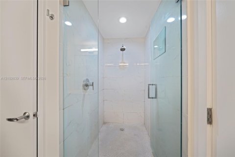 Copropriété à vendre à North Miami Beach, Floride: 3 chambres, 144.65 m2 № 2411964 - photo 14