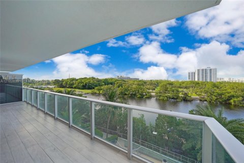 Copropriété à vendre à North Miami Beach, Floride: 3 chambres, 144.65 m2 № 2411964 - photo 26