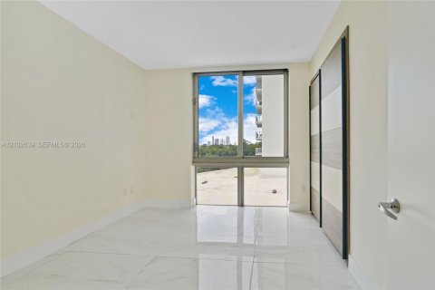 Copropriété à vendre à North Miami Beach, Floride: 3 chambres, 144.65 m2 № 2411964 - photo 19