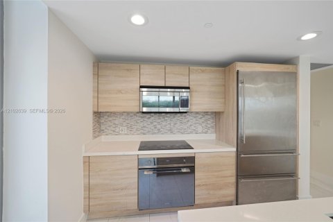Copropriété à vendre à North Miami Beach, Floride: 3 chambres, 144.65 m2 № 2411964 - photo 10
