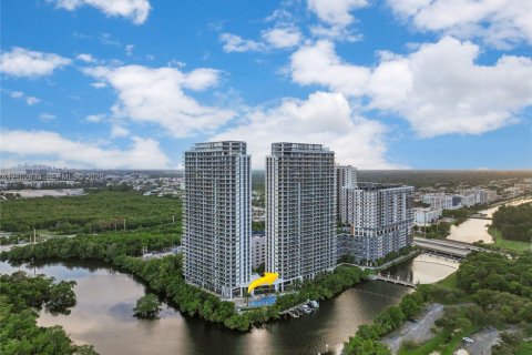 Copropriété à vendre à North Miami Beach, Floride: 3 chambres, 144.65 m2 № 2411964 - photo 29