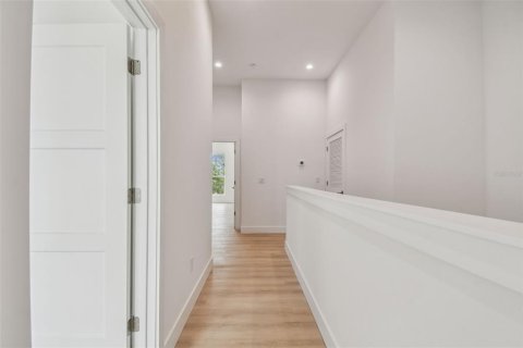 Adosado en alquiler en Saint Petersburg, Florida, 3 dormitorios, 231.42 m2 № 2234669 - foto 24
