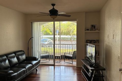 Condominio en venta en Orlando, Florida, 2 dormitorios, 78.78 m2 № 1591550 - foto 2