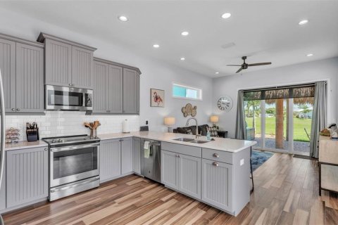 Casa en venta en Polk City, Florida, 1 dormitorio, 69.77 m2 № 1754460 - foto 25