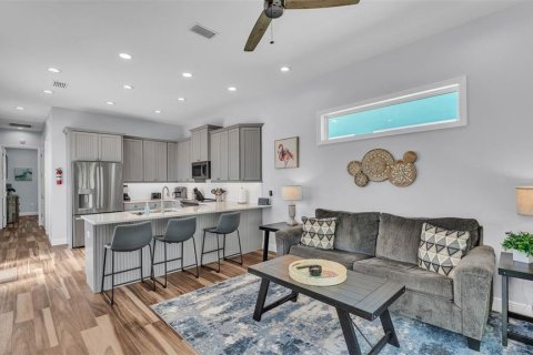 Casa en venta en Polk City, Florida, 1 dormitorio, 69.77 m2 № 1754460 - foto 23