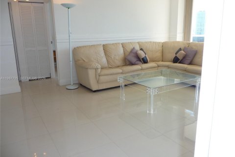 Copropriété à louer à Aventura, Floride: 2 chambres, 101.45 m2 № 2048953 - photo 14