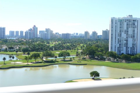 Copropriété à louer à Aventura, Floride: 2 chambres, 101.45 m2 № 2048953 - photo 5