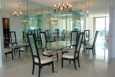 Copropriété à louer à Aventura, Floride: 2 chambres, 101.45 m2 № 2048953 - photo 10