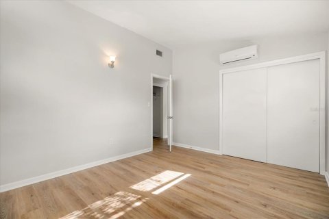 Casa en venta en Cocoa, Florida, 3 dormitorios, 91.42 m2 № 1625738 - foto 19