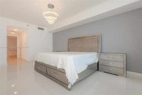 Copropriété à vendre à Hallandale Beach, Floride: 3 chambres, 171.03 m2 № 1849102 - photo 7