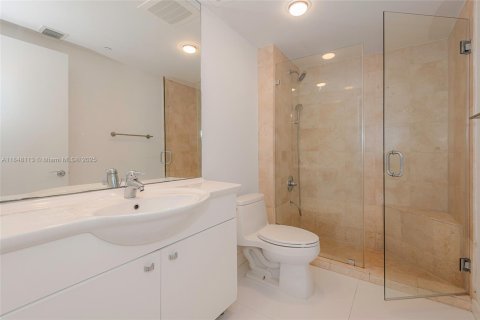 Copropriété à vendre à Hallandale Beach, Floride: 3 chambres, 171.03 m2 № 1849102 - photo 15