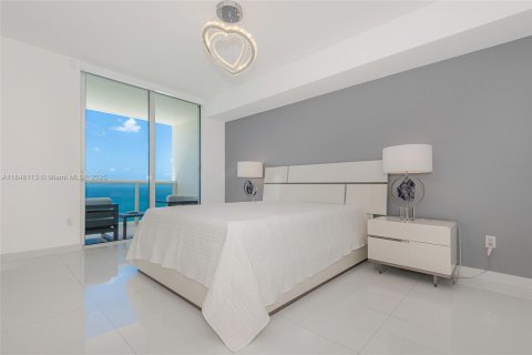 Copropriété à vendre à Hallandale Beach, Floride: 3 chambres, 171.03 m2 № 1849102 - photo 11