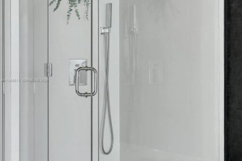 Купить кондоминиум в Майами, Флорида 2 спальни, 106.93м2, № 2003920 - фото 25