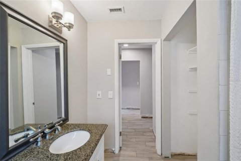 House in Clearwater, Florida 3 bedrooms, 252.04 sq.m. № 1829656 - photo 28
