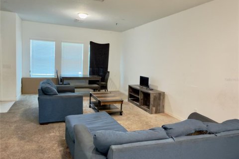 Adosado en venta en Orlando, Florida, 3 dormitorios, 145.86 m2 № 2221768 - foto 4