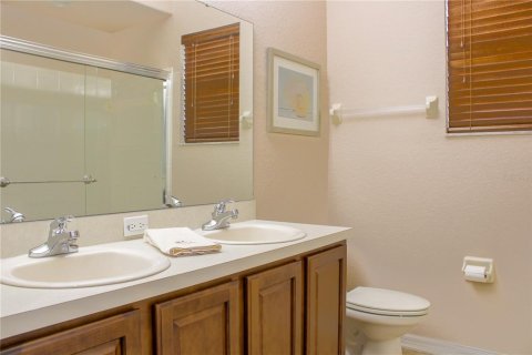 House in Leesburg, Florida 4 bedrooms, 226.59 sq.m. № 1843824 - photo 30