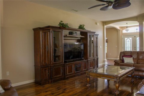 House in Leesburg, Florida 4 bedrooms, 226.59 sq.m. № 1843824 - photo 11