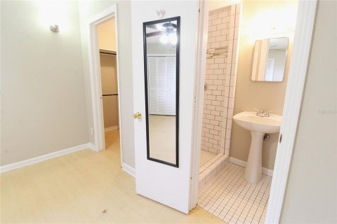 House in Sarasota, Florida 3 bedrooms, 161.37 sq.m. № 2209883 - photo 13