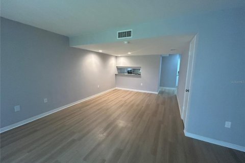 Condominio en venta en Orlando, Florida, 2 dormitorios, 112.78 m2 № 1718389 - foto 6