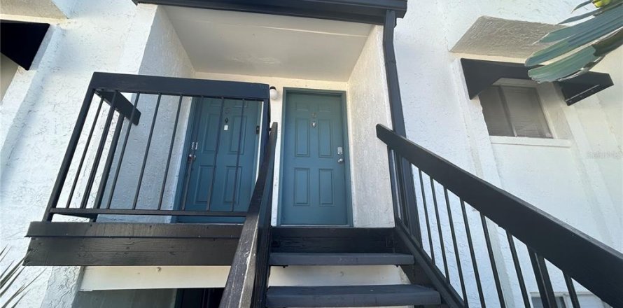 Condominio en Orlando, Florida, 2 dormitorios  № 1718389