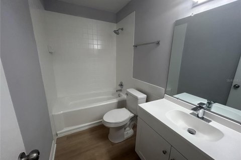 Condominio en venta en Orlando, Florida, 2 dormitorios, 112.78 m2 № 1718389 - foto 11