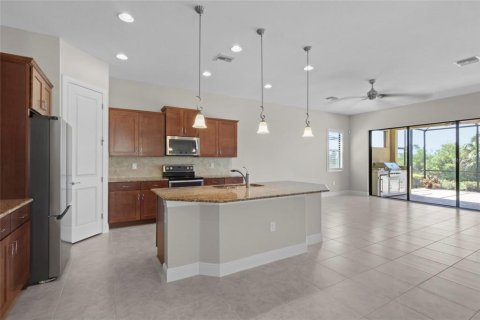House in Venice, Florida 2 bedrooms, 178.47 sq.m. № 1876075 - photo 3