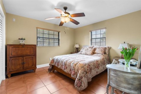 Villa ou maison à vendre à Indian Rocks Beach, Floride: 2 chambres, 98.85 m2 № 1761496 - photo 20