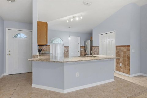 Casa en venta en Kissimmee, Florida, 3 dormitorios, 121.52 m2 № 2385620 - foto 6