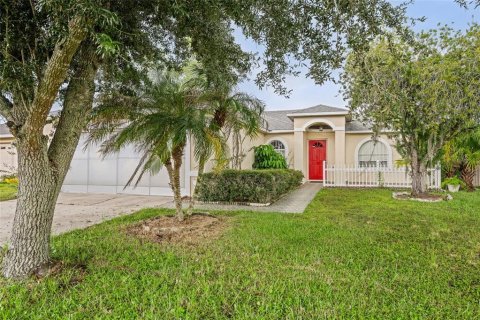 Casa en Kissimmee, Florida 3 dormitorios, 121.52 m2 № 2385620