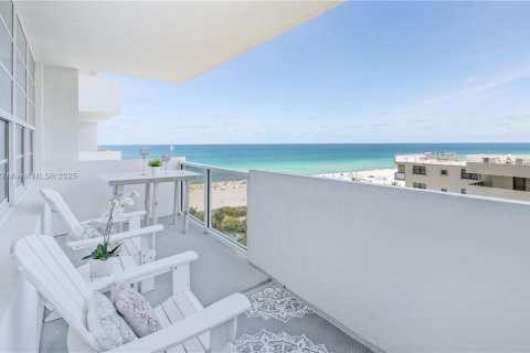 Condominio en alquiler en Miami Beach, Florida, 49.7 m2 № 1936118 - foto 10
