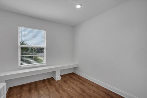 House in Kissimmee, Florida 5 bedrooms, 262.91 sq.m. № 1688414 - photo 24