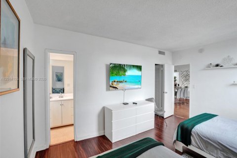 Condominio en venta en Hollywood, Florida, 2 dormitorios, 109.25 m2 № 2076193 - foto 24